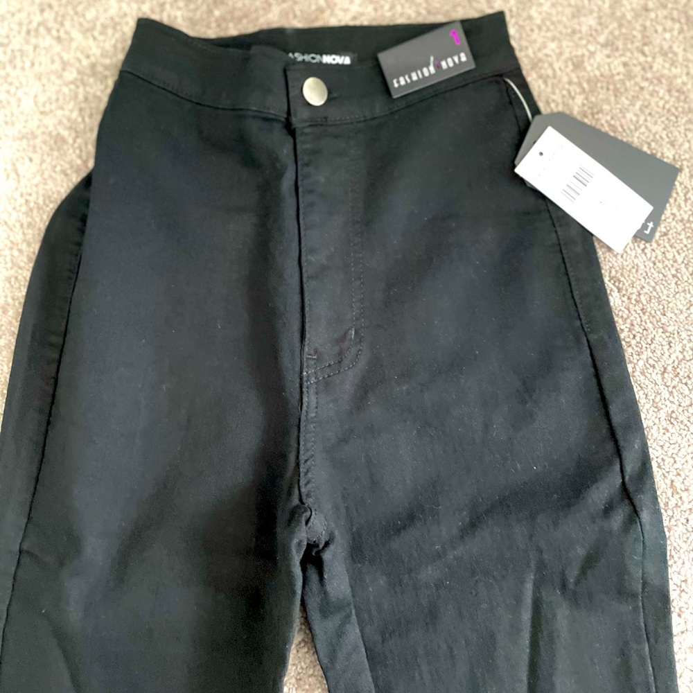 Black skinny jean super stretch